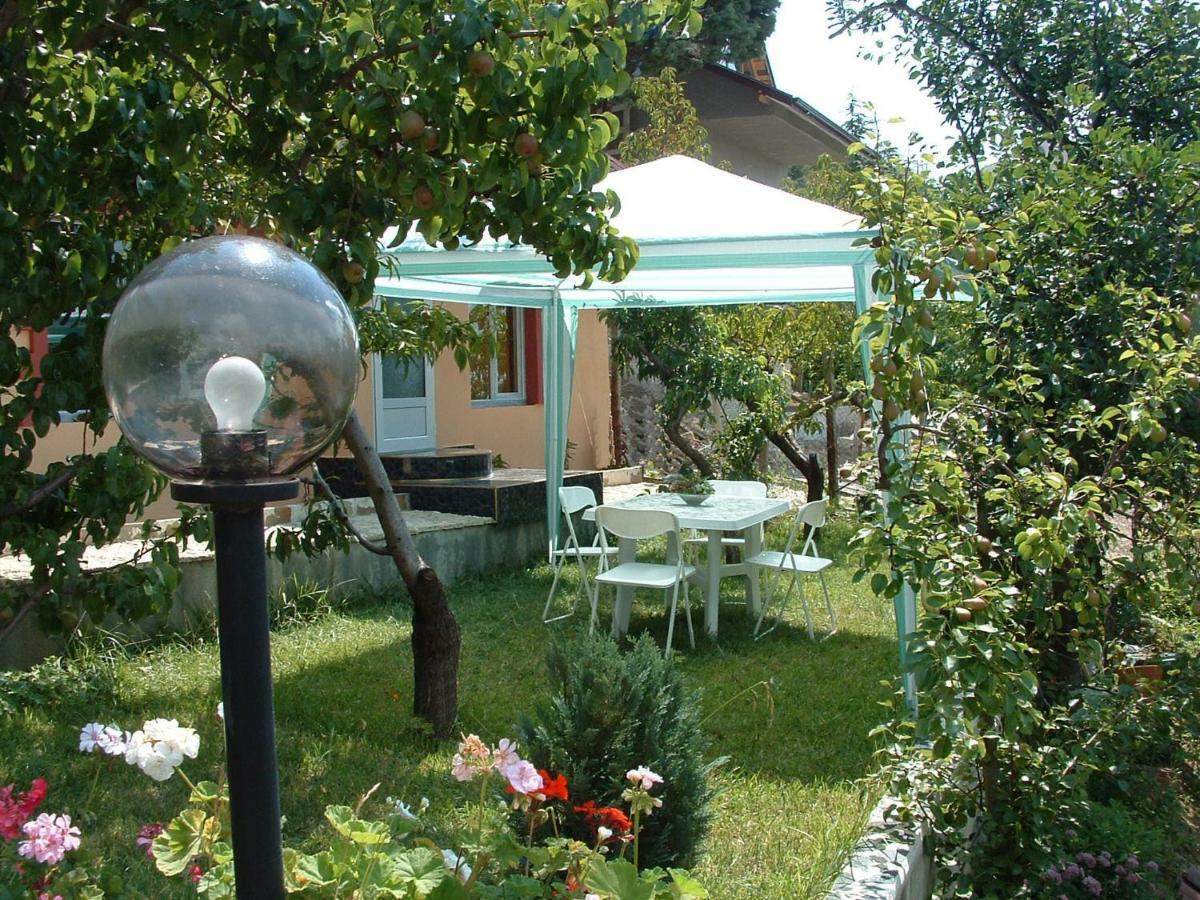 Villa Summer House Saints Constantine and Helena Exteriér fotografie